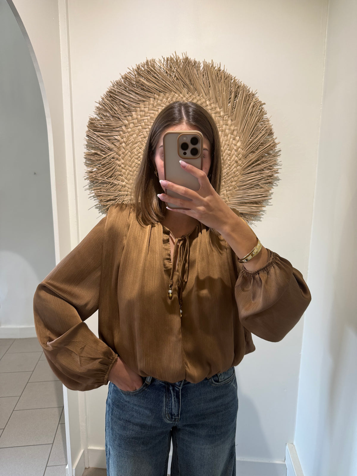 Blouse camel satinée