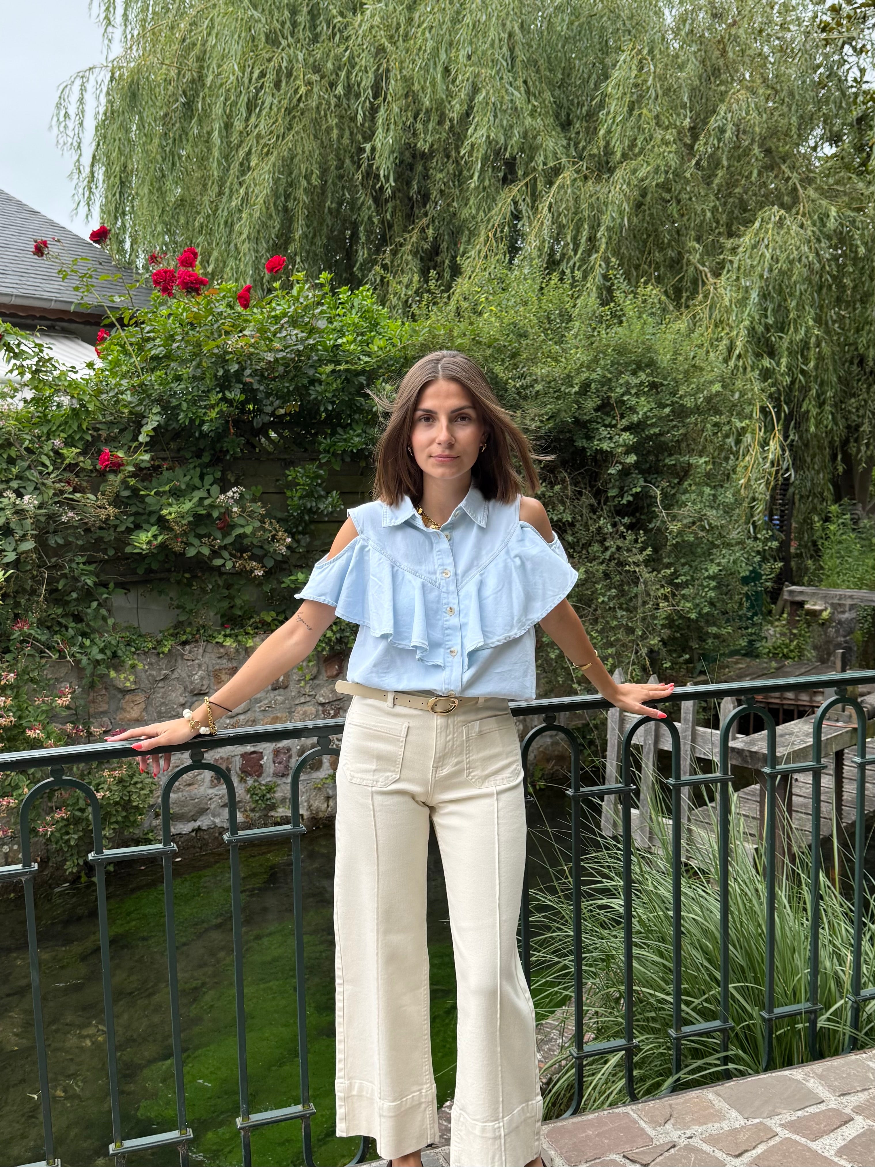 Chemise en jean à volants