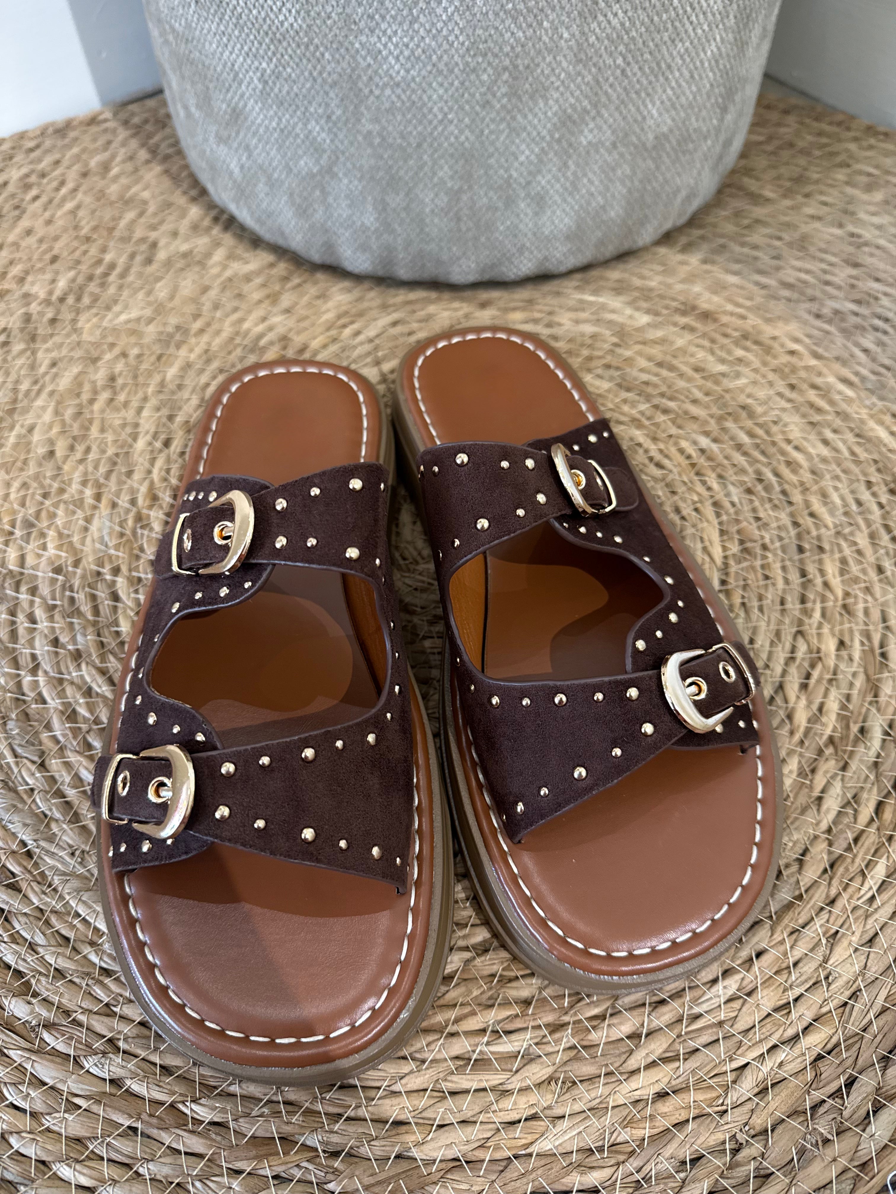 Sandales Cloutées Chocolat