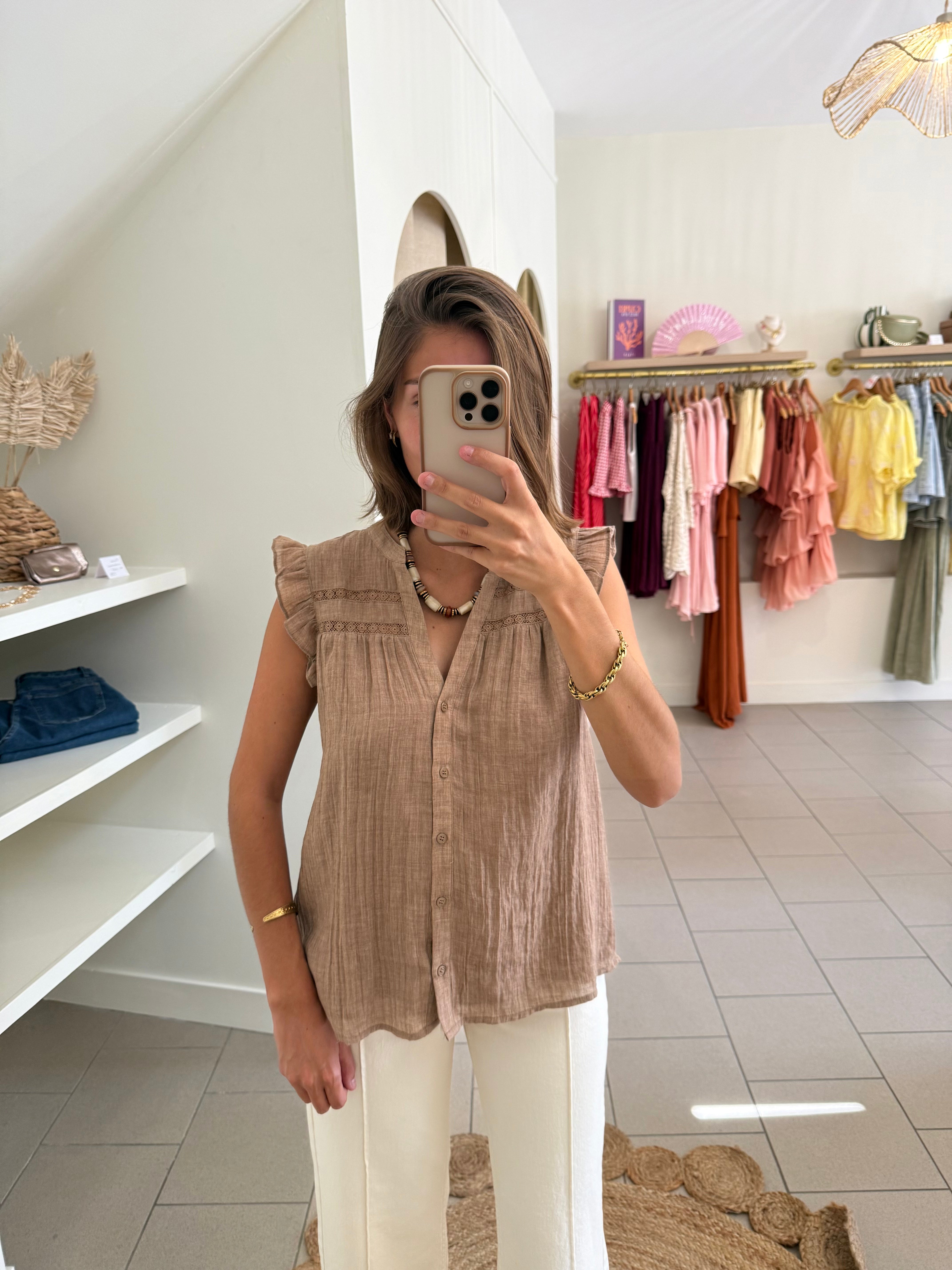 Blouse à volants – Taupe