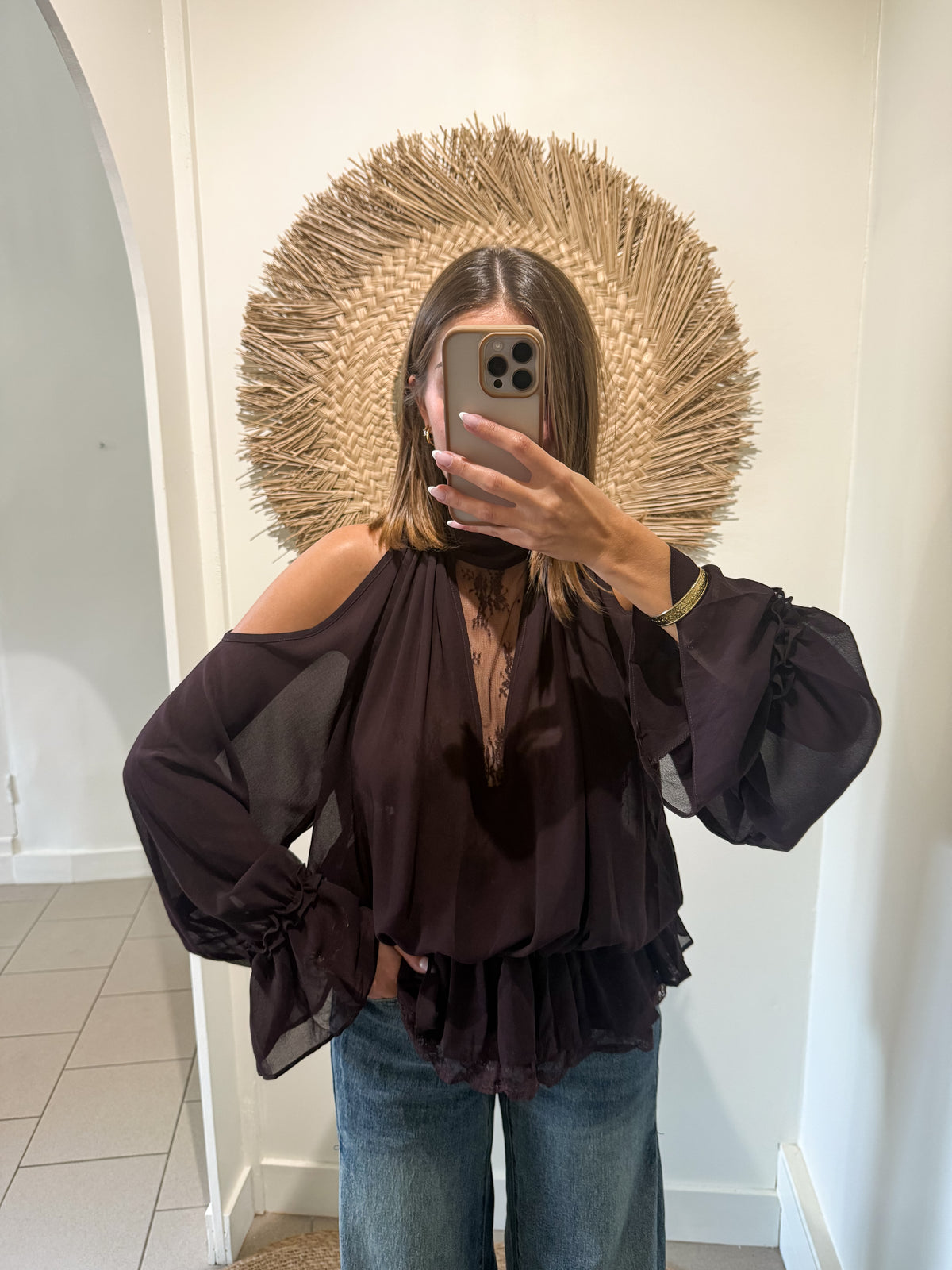 Blouse épaule dénudé