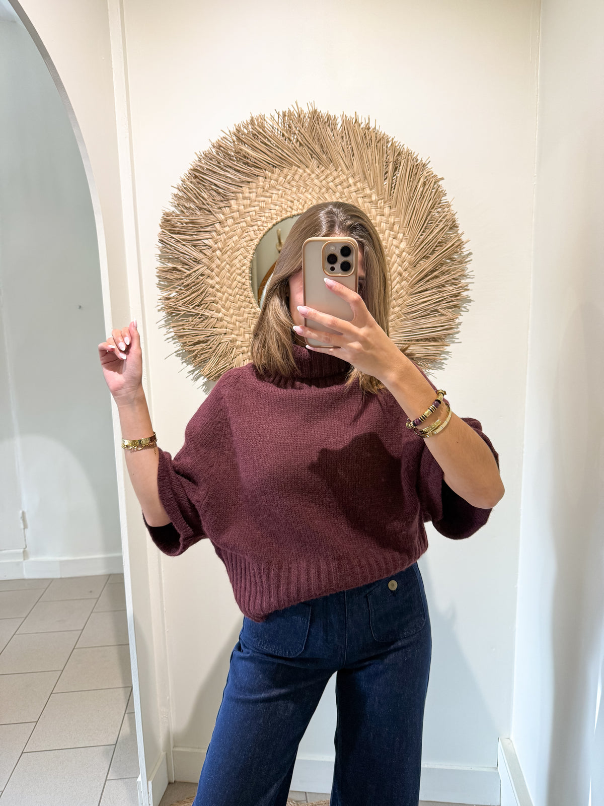 Pull col roulé bordeaux